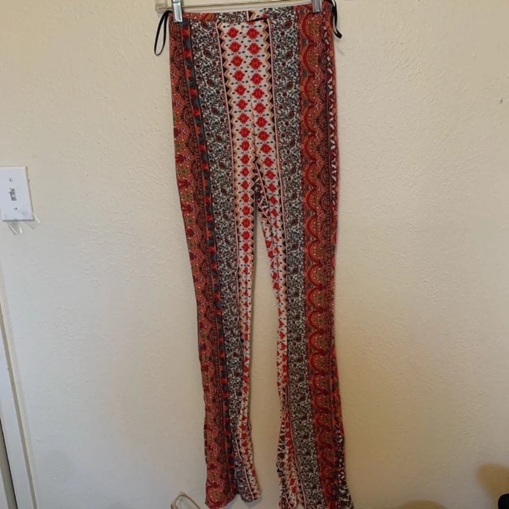 Floral high-waist long flare pants Forever 21 Small